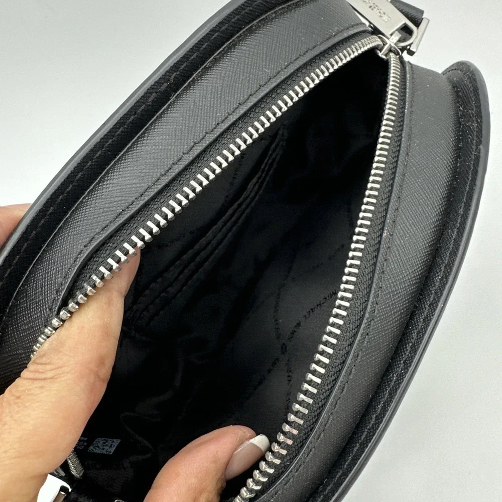 Michael Kors Black Saffiano Leather Jet Set Travel OVAL Crossbody Bag Purse EUC‎